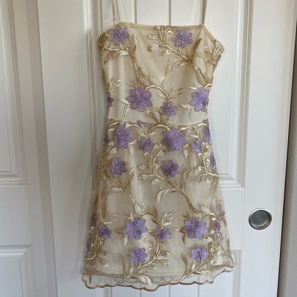 Lucy in the Sky Homecoming Dress | Amari Gold Floral Mesh Dress | Size XS